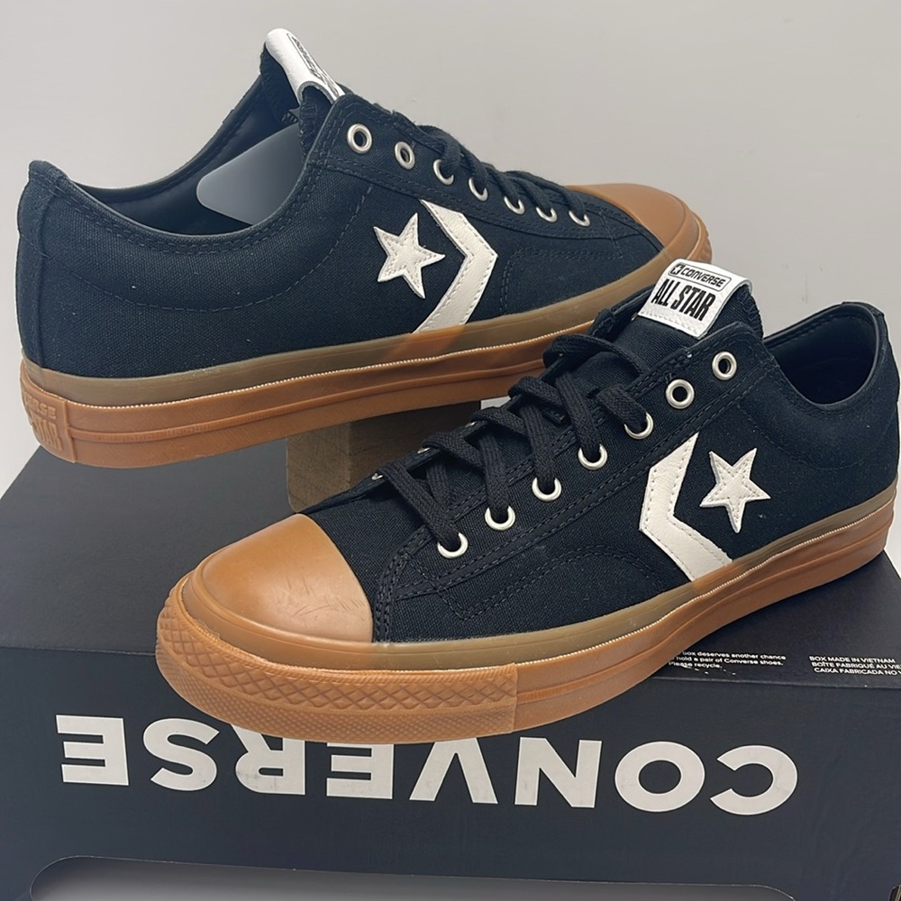 Converse Men's A08847C
STAR PLAYER 76 OX
All 
CONVERSE Black and Brown Sneakers - Picture 10 of 16